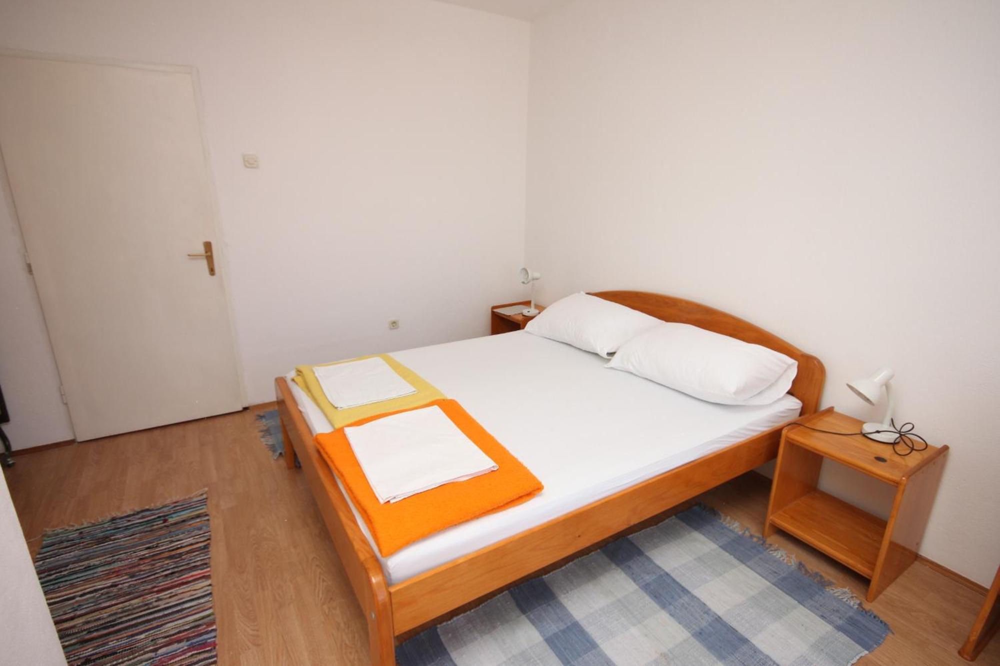 Apartments And Rooms With Parking Space Gradac, Makarska - 6819 Gradac  Habitación foto